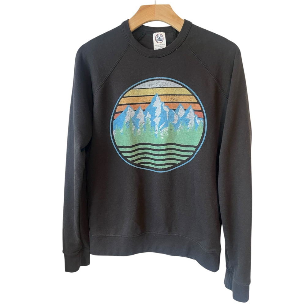 Delta Sweatshirt Unisex Size Small Black Mountain Graphics Ecosmart Crewneck NWT